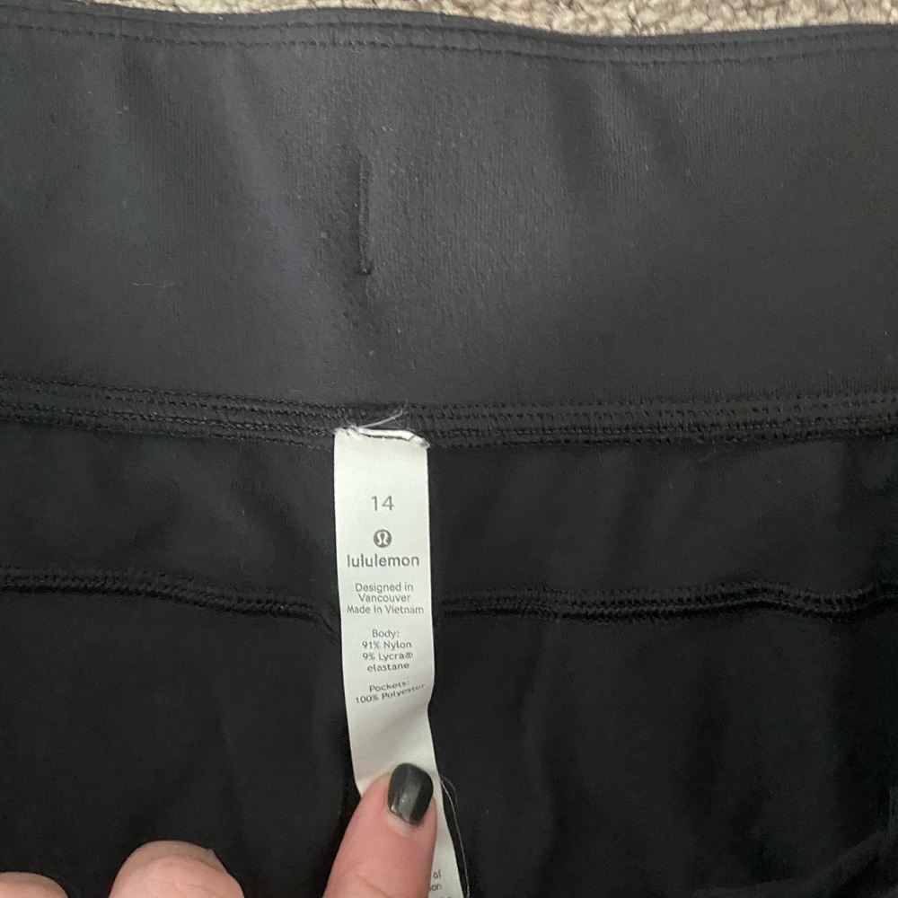 Lululemon Ready to Rulu Jogger - Picture 4 of 5